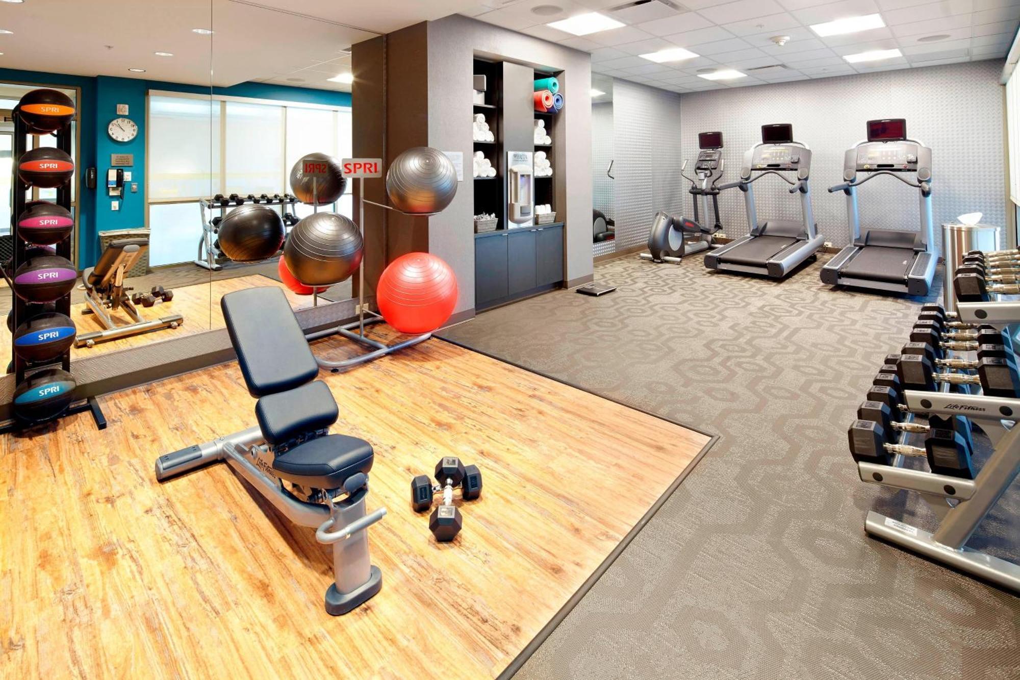 Fairfield By Marriott Inn & Suites Wheeling At The Highlands Triadelphia Eksteriør bilde